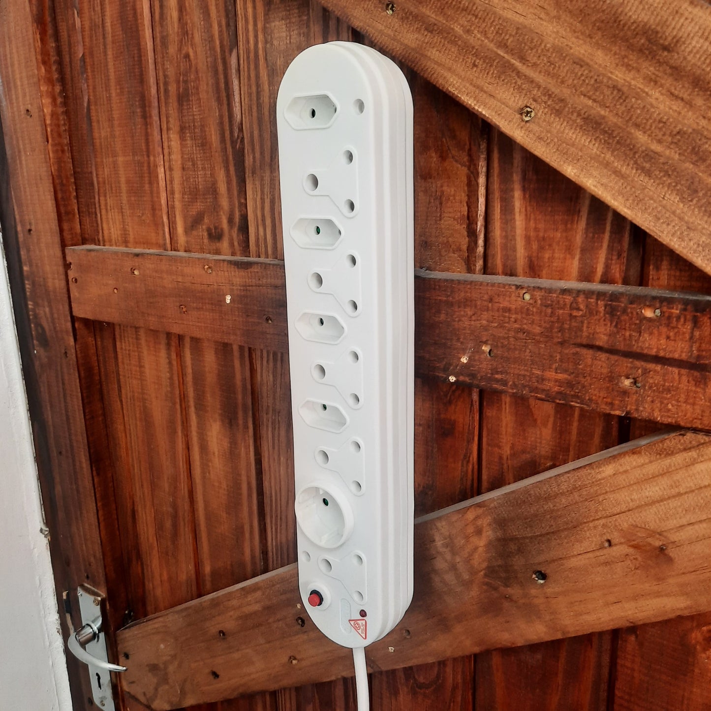 3D Printed Multi-plug Sliding Bracket